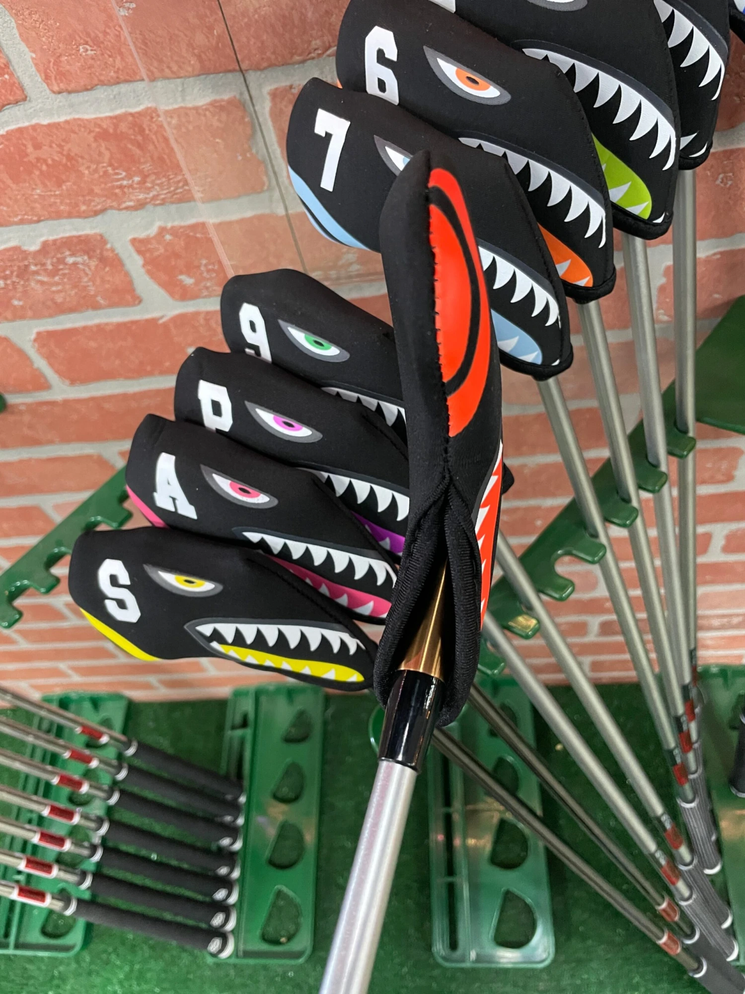 Shark Bite Neoprene Iron Head Covers Set - Image 8